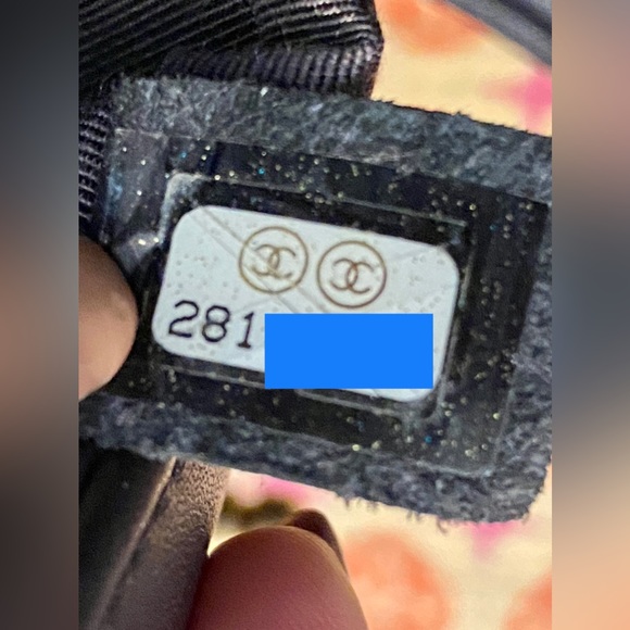 Chanel Classic Quilted Boy Bag Small Grey - Picture 12 of 14